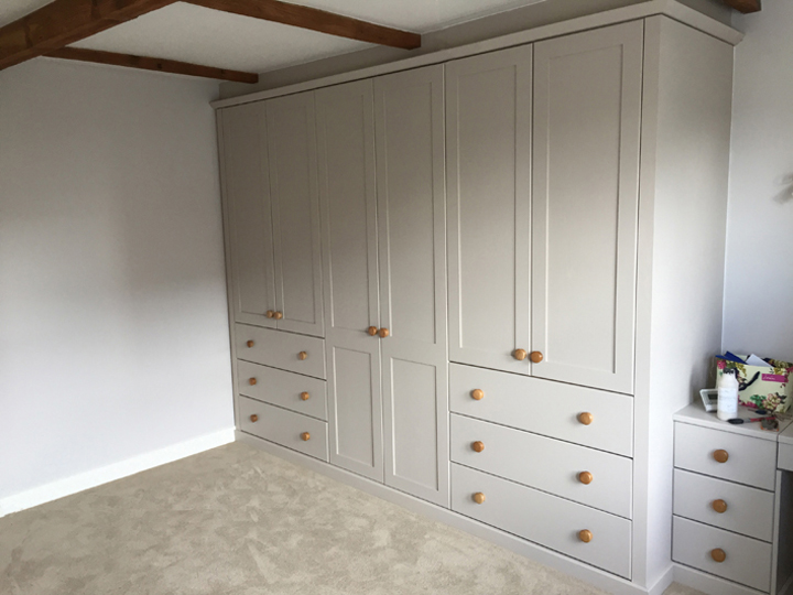 Painted Shaker Style Fitted Wardrobe